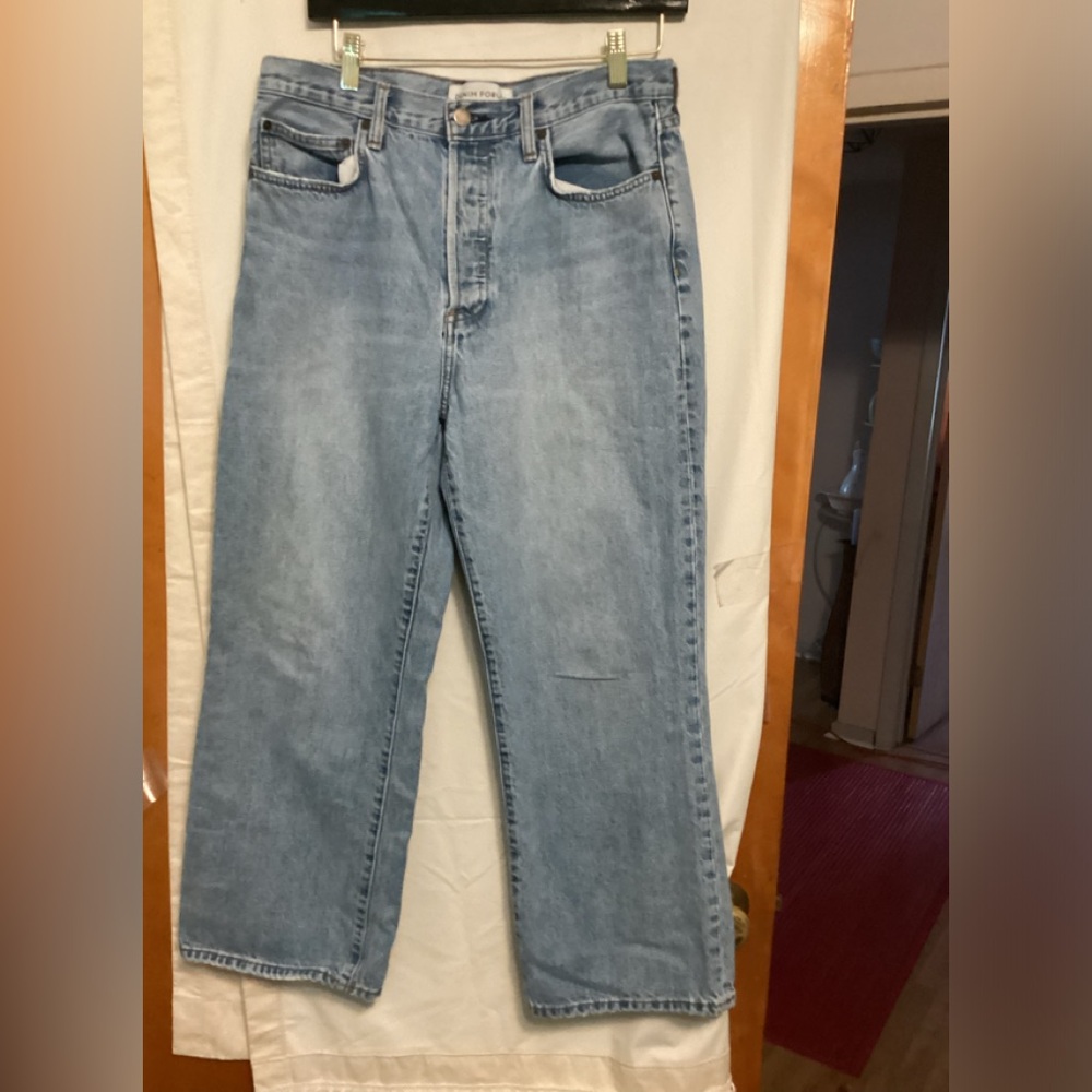 -  Denim Forum “Farrah” High Rise wide leg Jeans 28L Sz 31